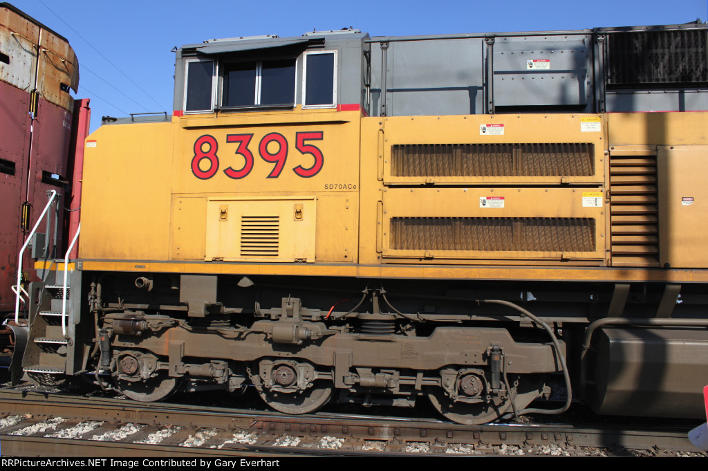 3cUP%20SD70ACe%208395%20c.jpg
